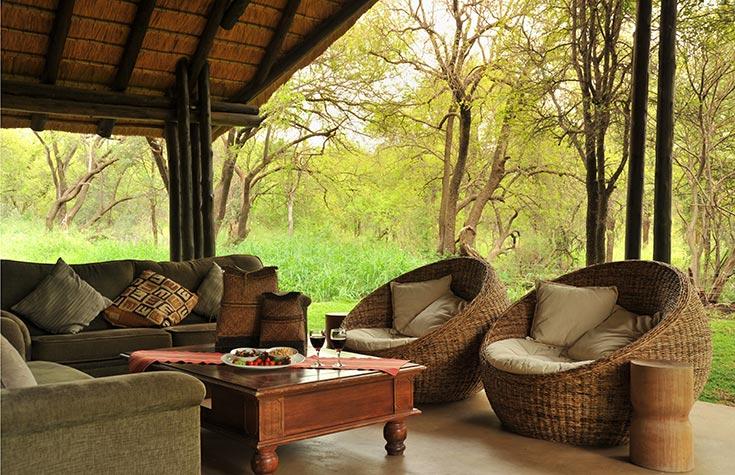 Black_Rhino_Outdoor-Lounge.jpg